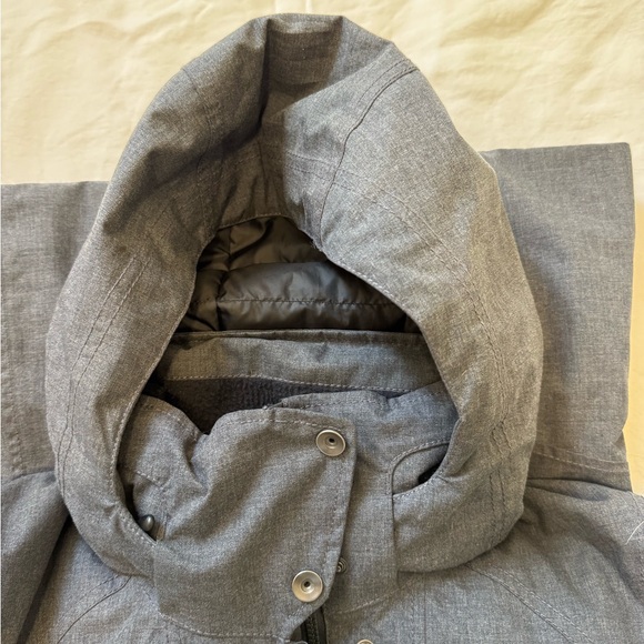 Nau Women's Charcoal Hooded Down Ski Jacket S RN 119269 - Picture 10 of 13